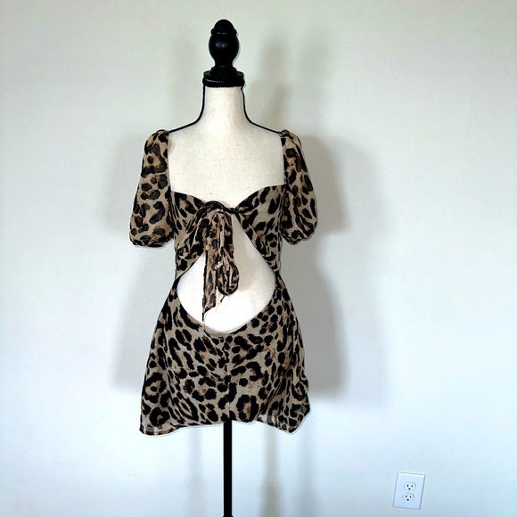 Cheetah Romper - Picture 3 of 3